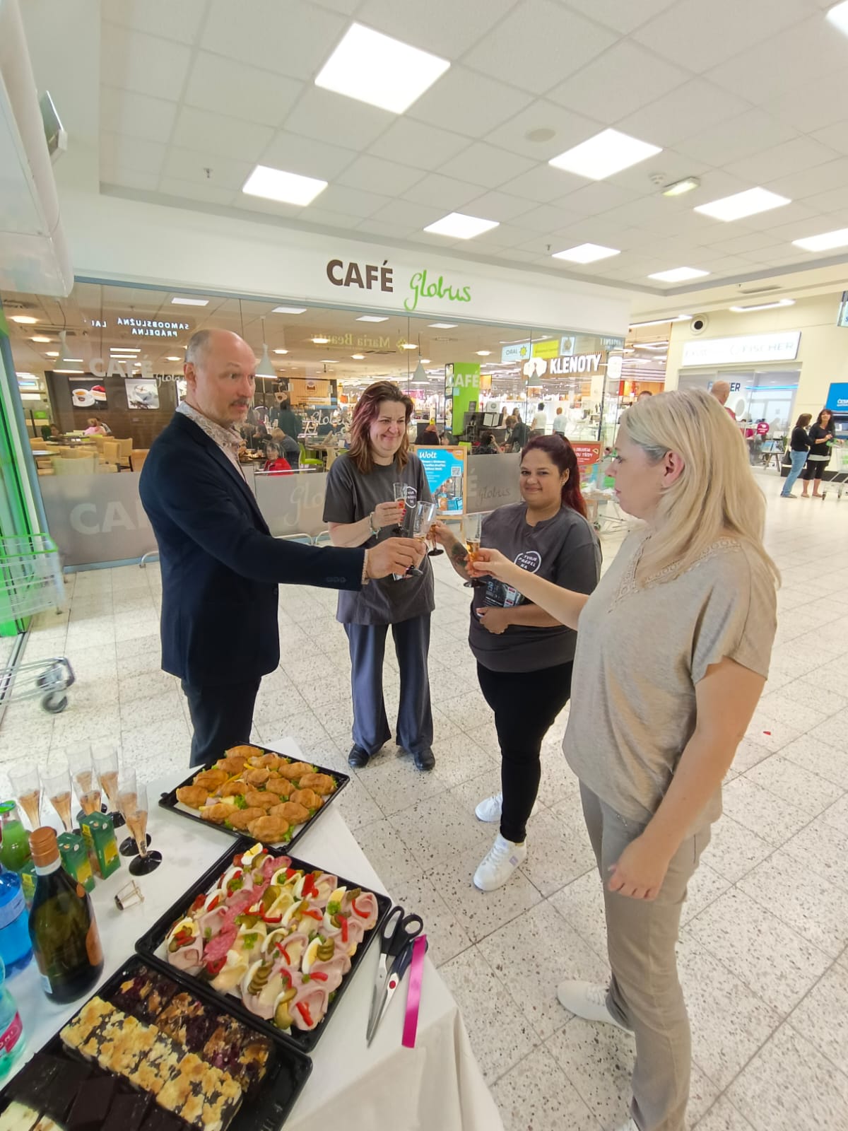 Slavnostní otevření pobočky Chomutov 2025